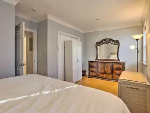 Hoboken Condo: Walk to Public Transit!