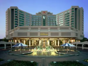 東布朗斯維克希爾頓酒店&行政會議中心