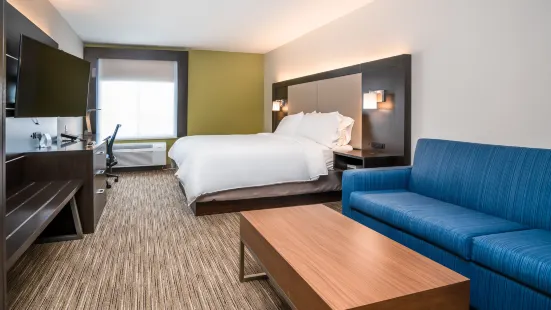 Holiday Inn Express & Suites Coon Rapids-Blaine Area