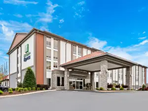 Holiday Inn Express Nashville-Hendersonville, an IHG Hotel