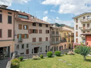 Hotel Ambra