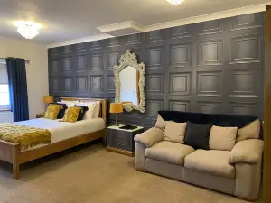 โรงแรมคุณแขกระนอง Gwynfryn Pembrokeshire