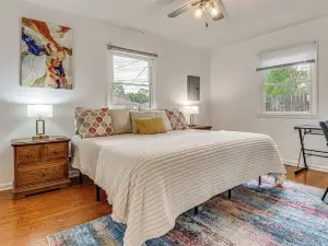 Pets Welcome! Walkable Beech Grove Haven Near Town