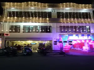 Natraj Palace