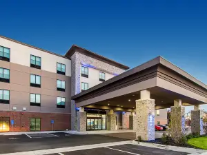 Holiday Inn Express & Suites ATCHISON by IHG