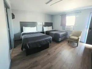 Plaza Motel