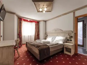 Hotel Sasso Rosso