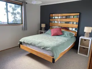 Beautiful Orford with Maria Island Views.Pet Friendly and Loads of Space