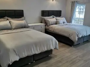 Modern 3-Bed Apartment in Magherafelt Sleeps 8