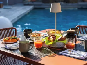 ลา ชาเปลล์ ซูร์ ลา ซอร์ก