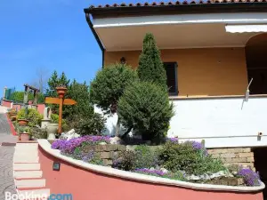 La Mammola Bed&Breakfast