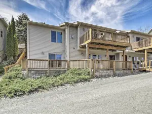 Deep Creek Lake Townhome w/ Deck & Water Views