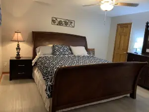 Cheerful 2 Bedroom  2 Bath Duplex in West Rome GA