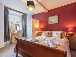 Grade II Listed Historic Town house in East Sussex