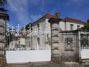 L'entrée du Château 1