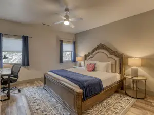 Thomas Jefferson Inspired Condo Near Mt.Rushmore
