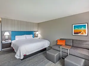Hampton Inn by Hilton Gardner Conference Center