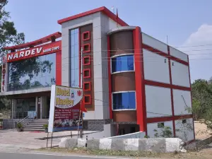 Hotel Nardev Marine Corps