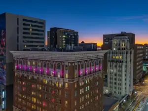 Moxy Phoenix Downtown