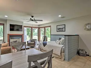 Pet-Friendly Wabasha Studio: Boat, Ski & Explore!