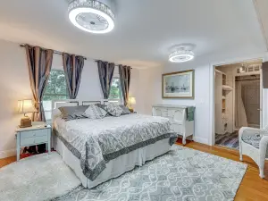 Quintessential New England Home w/ Patio & Grill!