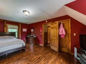 30/60/90 day rental ONLY Home on Falling Water River