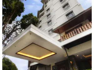 Sukajadi Hotel and Gallery