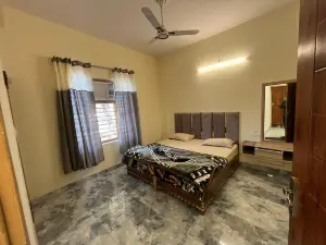 Maharaja hotel and dhaba