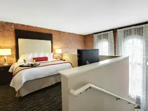 フェアフィールド イン & スイーツ バイ マリオット キーン ダウンタウン