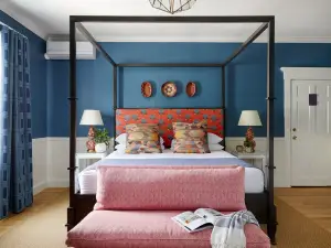 The Christopher, the Edgartown Collection