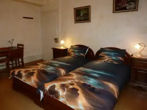 Les Cigales Chambre d'Hote