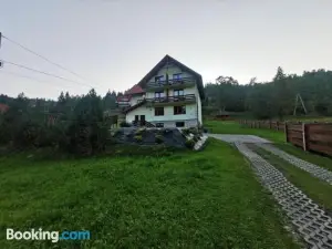 Noclegi "Na Szczyrboku" Dom II