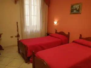 Hotel 4 Mori