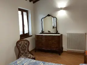 Cozy mini-apartment nestled in the green Umbrian countryside