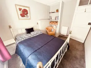 Grandma's Cottage Set in Lovely Mid-Devon. Ideal for Your Year Round Escape.