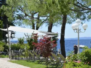 Hotel du Lac - Relax Attitude Hotel