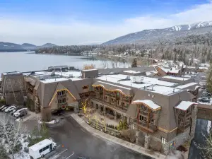 Lodge at Whitefish Lake