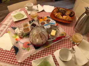 @Kdo Sweet Home