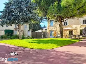 Jardin d'arcy - chambres d'hôtes avec piscine et SPA