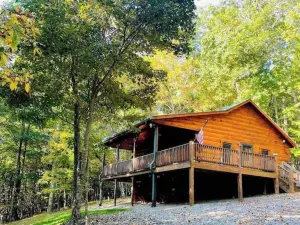 Take in Nature @ Whispering Woods, Secluded and Stylish