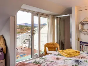 Beach Front Flat, Brodick