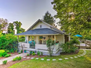 마스 힐 타운까지 도보 거리의 1에이커 복원된 집!