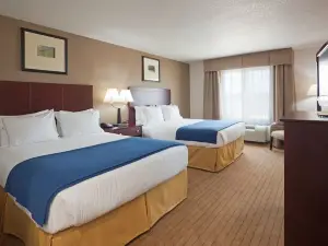 Holiday Inn Express & Suites ANTIGO by IHG