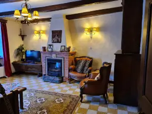 Les Etrangers a l'Ancien Hotel des Etrangers