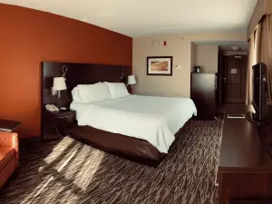 Pearl Street Hotel & Suites