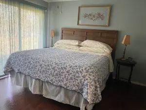 Cozy 2-bedroom house in Bella Vista with WiFi and AC