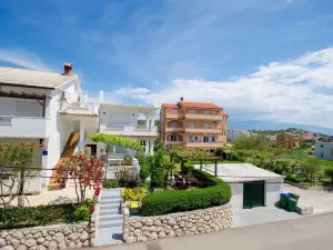 Apartments Mirjana