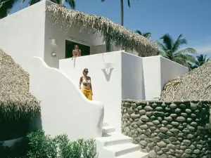 Azucar, Monte Gordo, a Member of Design Hotels
