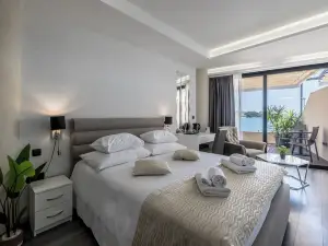 Sea View Luxury Rooms Seven of Nine