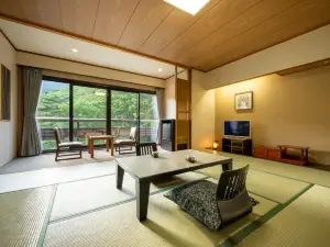 Takayu Onsen Kagetsu Highland Hotel
